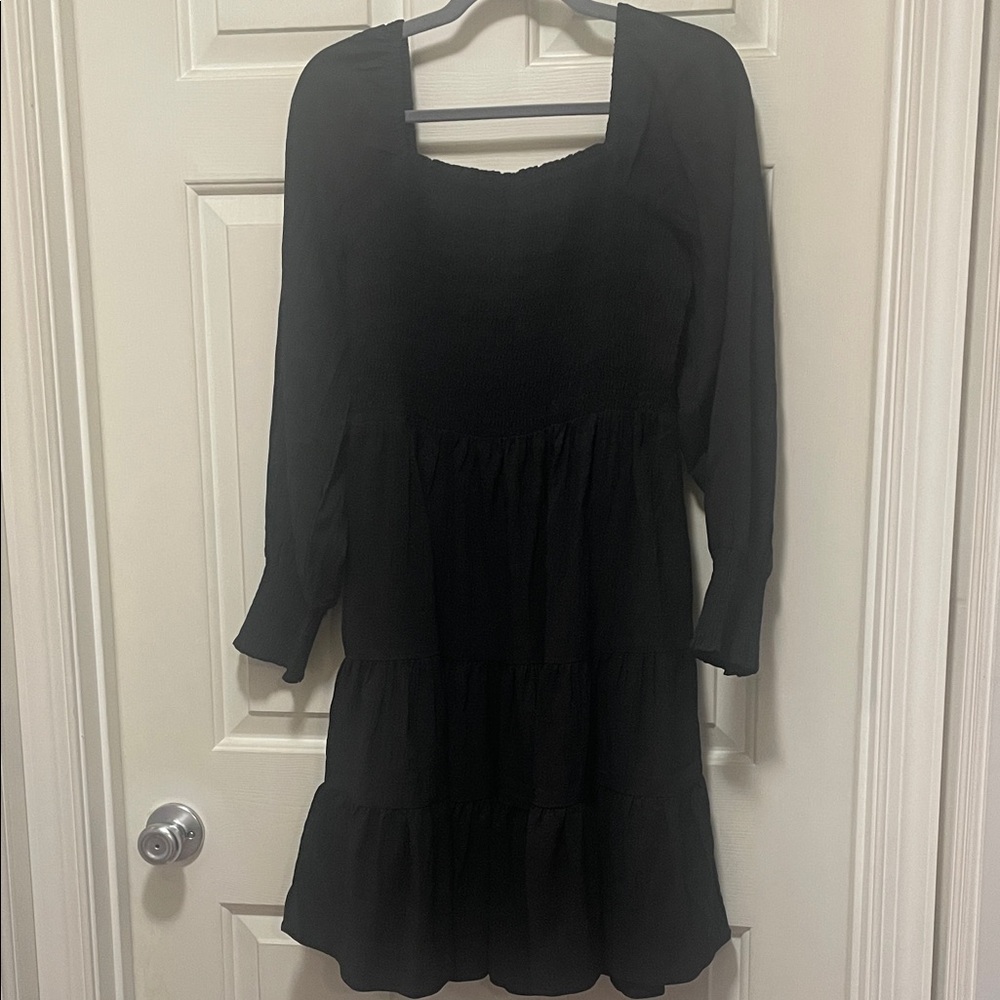 Elegant Black Long Sleeve Dress